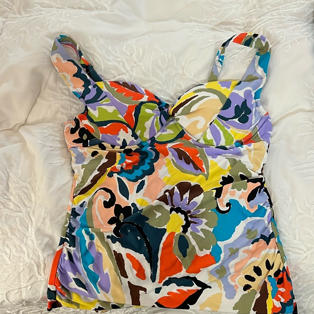 Kashmir paisley Ann Cole tankini top size 34C/36B